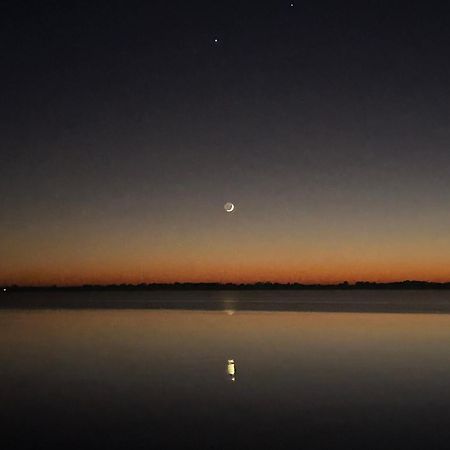Lake Boga Caravan Park Bagian luar foto