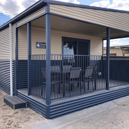 Lake Boga Caravan Park Bagian luar foto